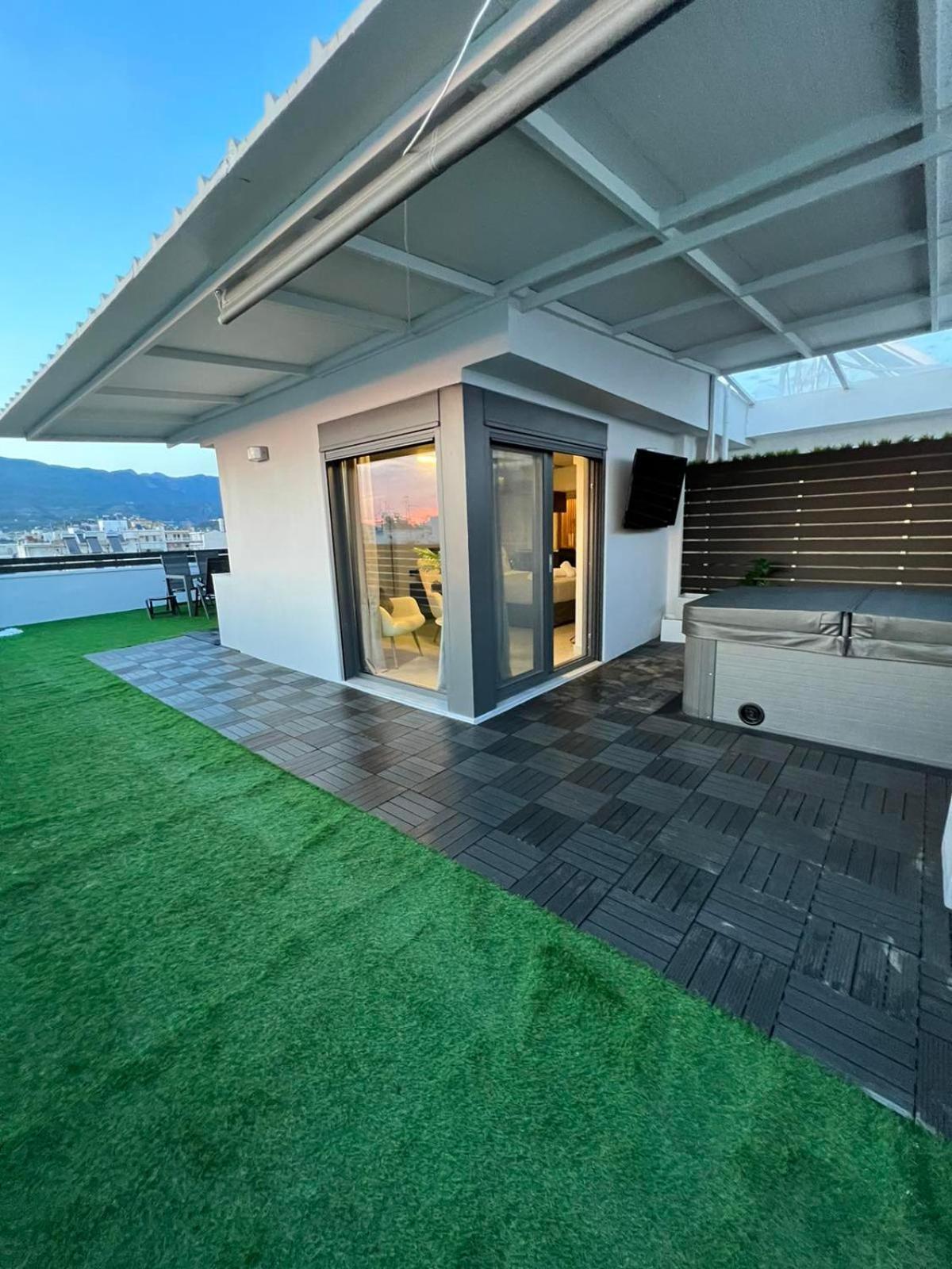 Loft Spa Greece - Enjoy Our Jacuzzi Kalamata Eksteriør billede